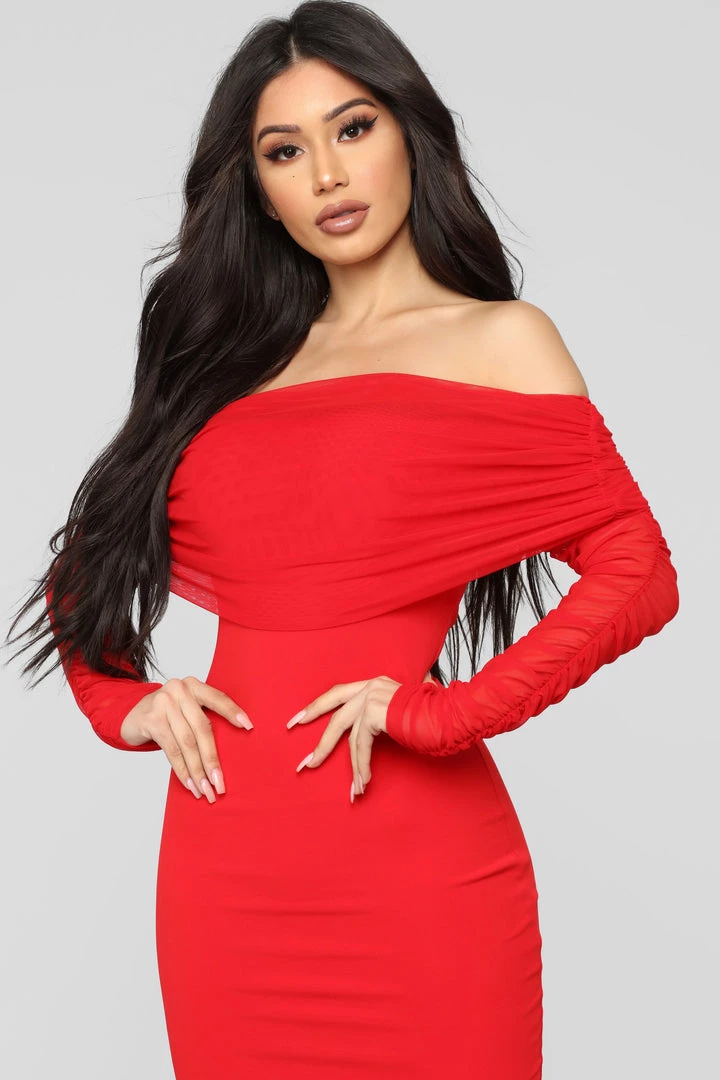 Fashion Nob Influencer Looks Take Me On A Dinner Date Dress - Red 4 Fashion Nob Influencer Looks Take Me On A Dinner Date Dress - Red
