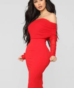Fashion Nob Influencer Looks Take Me On A Dinner Date Dress - Red 12 Fashion Nob Influencer Looks Take Me On A Dinner Date Dress - Red