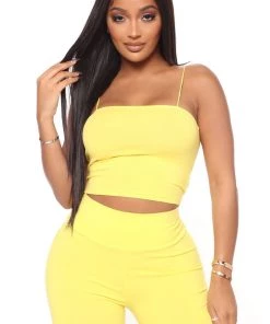 Mysite Hailee Crop Tank Top - Yellow