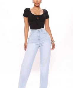 Mysite Melissa Keyhole Short Sleeve Top - Black New Today