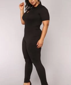 Fashion Nova Queen Of Hearts Jumpsuit - Black