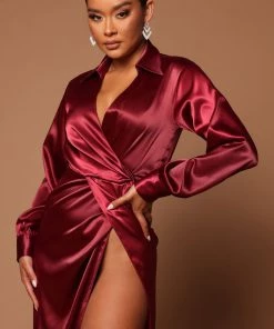 Mysite New Today Ivana Long Sleeve Satin Maxi Dress - Raspberry