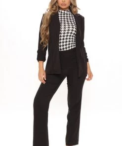 Fashion Nob Victoria Blazer - Black Office Babe
