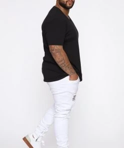 Fashion Nova Essential V Neck Tee - Black New Today