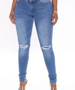 FashionNob Averie Mid Rise Skinny Jeans - Medium Wash