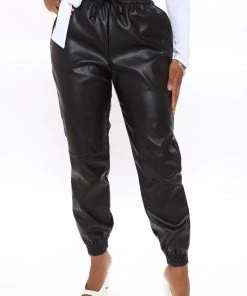 Mysite New Today Everybody Looking Faux Leather Joggers - Black