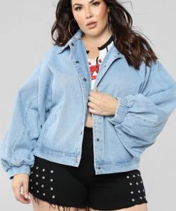 Fashion Nob Trixie Girl Denim Jacket - Medium Wash Influencer Looks 14 Fashion Nob Trixie Girl Denim Jacket - Medium Wash Influencer Looks
