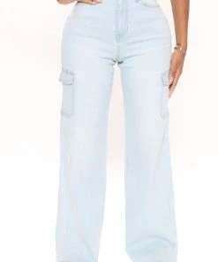 Fashion Nova Workflow Stretch Skater Jeans - Light Blue Wash