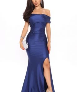 Fashion Nob Ignore The Romance Maxi Dress - Navy DRESSES