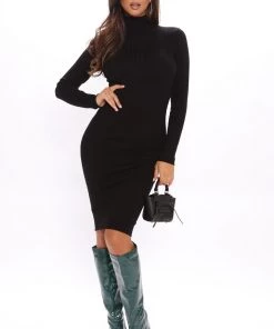 Fashion Nob Taryn Sweater Midi Dress - Black