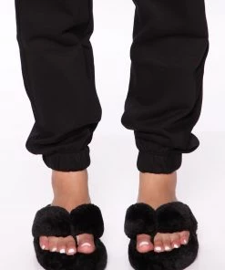Fashion Nova Keepin It Cozy Faux Fur Slides - Black SHOES