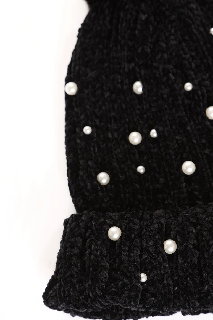 FashionNob Aspen For The Weekend Beanie - Black Teddies & Babydolls 3 FashionNob Aspen For The Weekend Beanie - Black Teddies & Babydolls