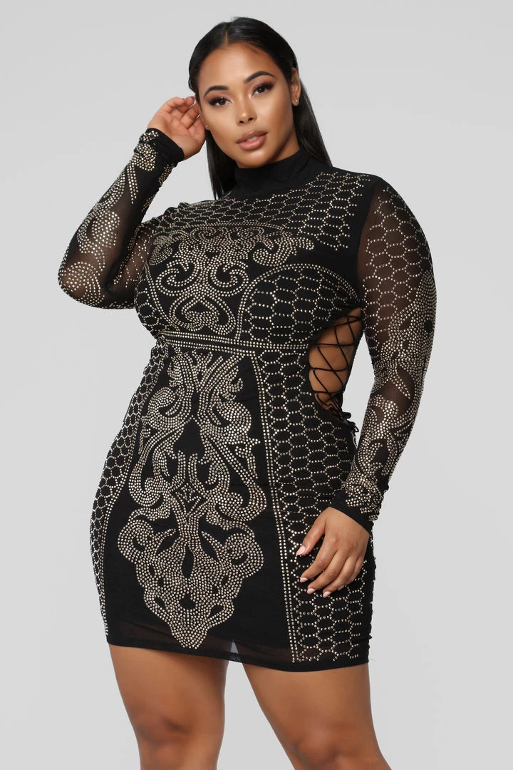 Fashion Nova Dynasty Studded Dress - Black Influencer Looks 8 Fashion Nova Dynasty Studded Dress - Black Influencer Looks