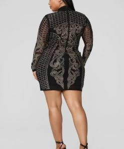 Fashion Nova Dynasty Studded Dress - Black Influencer Looks 18 Fashion Nova Dynasty Studded Dress - Black Influencer Looks