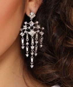 FashionNob Attention Seeking Chandelier Earrings - Silver