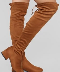 FashionNob Actions Please Flat Boot - Chestnut