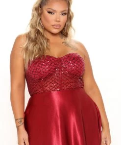Fashion Nova Live For Tonight Satin Maxi Gown - Burgundy DRESSES 13 Fashion Nova Live For Tonight Satin Maxi Gown - Burgundy DRESSES