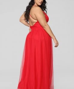 Mysite On The Runway Maxi Dress - Red