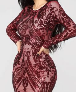 Fashion Nova DRESSES Unforgettable Romance Sequin Dress - Burgundy