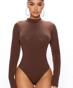 Fashion Nova Melanie Mock Neck Bodysuit - Chocolate