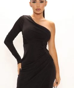 Fashion Nova DRESSES Fine Design Slinky Maxi Dress - Black