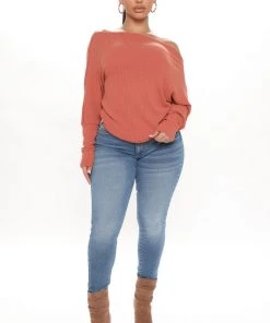 FashionNob Casual Weekend Off Shoulder Top - Brick Red Teddies & Babydolls 4 FashionNob Casual Weekend Off Shoulder Top - Brick Red Teddies & Babydolls