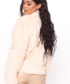 Fashion Nob All Fur It Faux Fur Jacket - Taupe Teddies & Babydolls 5 Fashion Nob All Fur It Faux Fur Jacket - Taupe Teddies & Babydolls