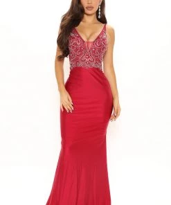 Fashion Nob Embellished Beauty Gown - Wine DRESSES