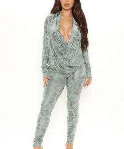 Fashion Nova Glitz And Glitter Legging Set - Sage