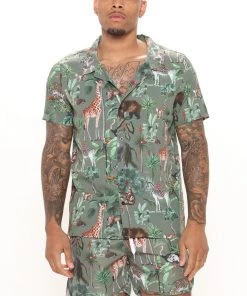 Mysite New Today Animal Kingdom Short Sleeve Woven Top - Olive/combo