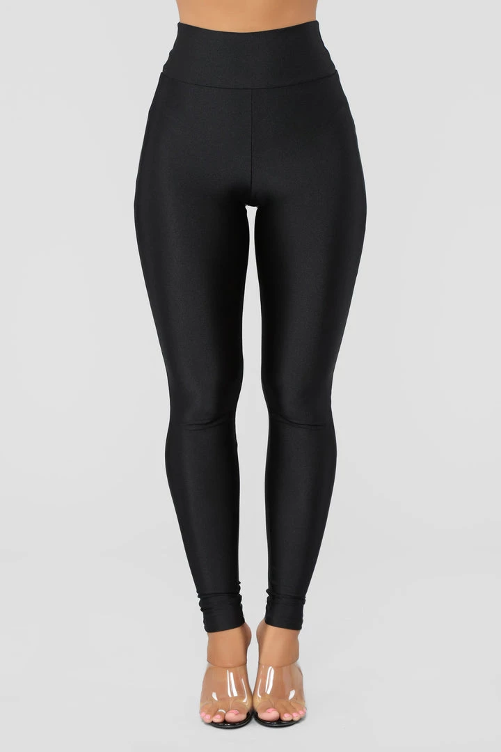 Fashion Nova Focus On Me Ruched Leggings - Black 3 Fashion Nova Focus On Me Ruched Leggings - Black