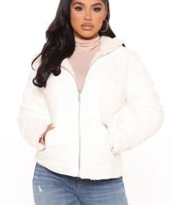 Fashion Nob Split Second Reversible Puffer Jacket - White