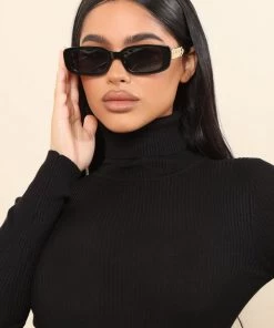 Fashion Nova Best Sellers Stay Off My Vibe Square Sunglasses - Black
