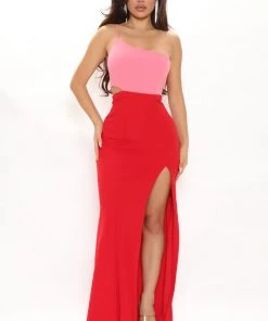 Fashion Nob Marilyn One Shoulder Maxi Dress - Red/combo DRESSES