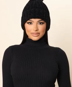 Fashion Nova Teddies & Babydolls Sipping Hot Cocoa Beanie - Black