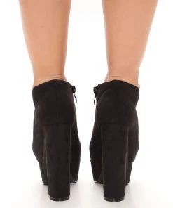 Fashion Nova Melinna Booties - Black SHOES