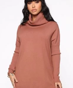 Fashion Nova Meeting The In Laws Sweater - Rust