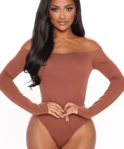 Fashion Nova Teddies & Babydolls Day To Day Off Shoulder Bodysuit - Chocolate