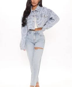 Fashion Nob Short It Out Cropped Denim Jacket - Light Wash