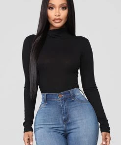 FashionNob Amerie Turtle Neck Sweater - Black