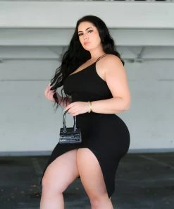 Fashion Nob Influencer Looks A Careless Night Midi Dress - Black