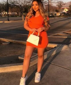 FashionNob Best Sellers All Corners Trapeze Bag - White