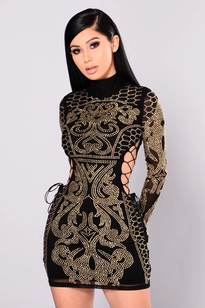 Fashion Nova Dynasty Studded Dress - Black Influencer Looks 3 Fashion Nova Dynasty Studded Dress - Black Influencer Looks