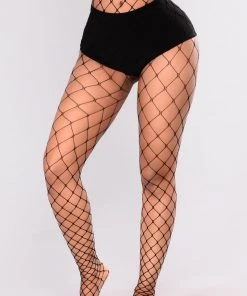 Fashion Nob Influencer Looks Hottie Fishnets - Black