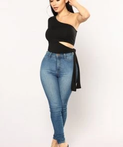 Fashion Nova Heart Holder One Shoulder Top - Black 12 Fashion Nova Heart Holder One Shoulder Top - Black