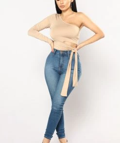 Fashion Nova Influencer Looks Heart Holder One Shoulder Top - Coco 10 Fashion Nova Influencer Looks Heart Holder One Shoulder Top - Coco