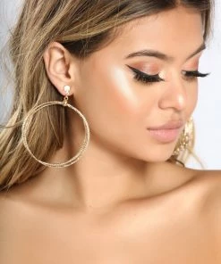 Fashion Nova Crystal Pop Earrings - Gold New Today