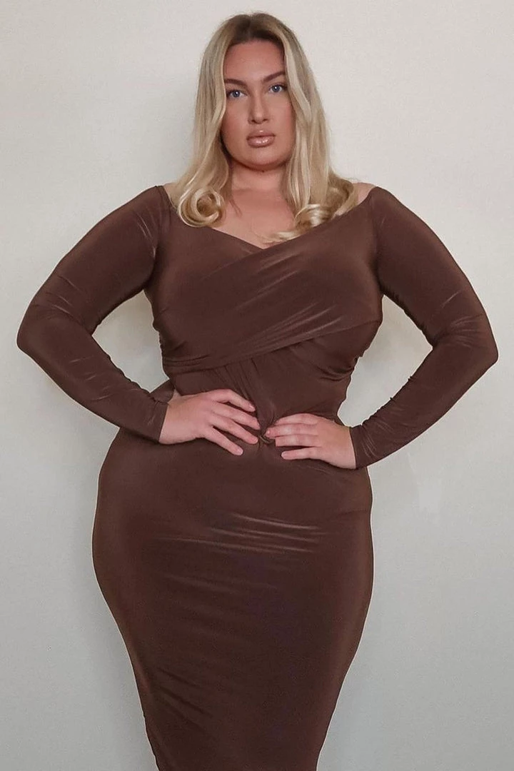 Fashion Nob Influencer Looks Please Respect My Privacy Midi Dress - Brown 5 Fashion Nob Influencer Looks Please Respect My Privacy Midi Dress - Brown
