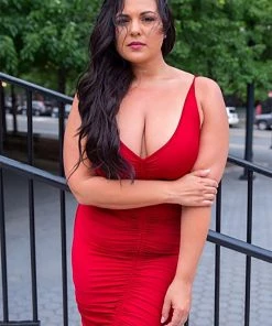 Fashion Nob Shanghai Ruched Dress - Burgundy Influencer Looks