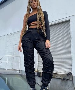 Fashion Nova Influencer Looks Sporty Girl Ruched Jogger Pant - Black